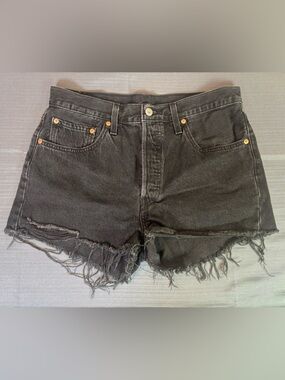 Levi’s 501 Cut Off Shorts Women’s 31 Black High Rise Distressed Raw Hem Denim